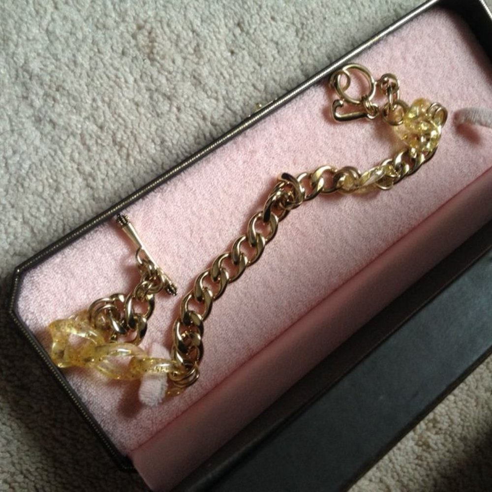 Juicy Couture choker necklace